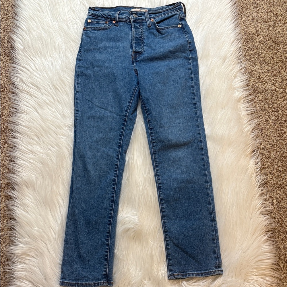 Levi’s Wedgie Straight Jeans, Size 28 - Picture 5 of 12